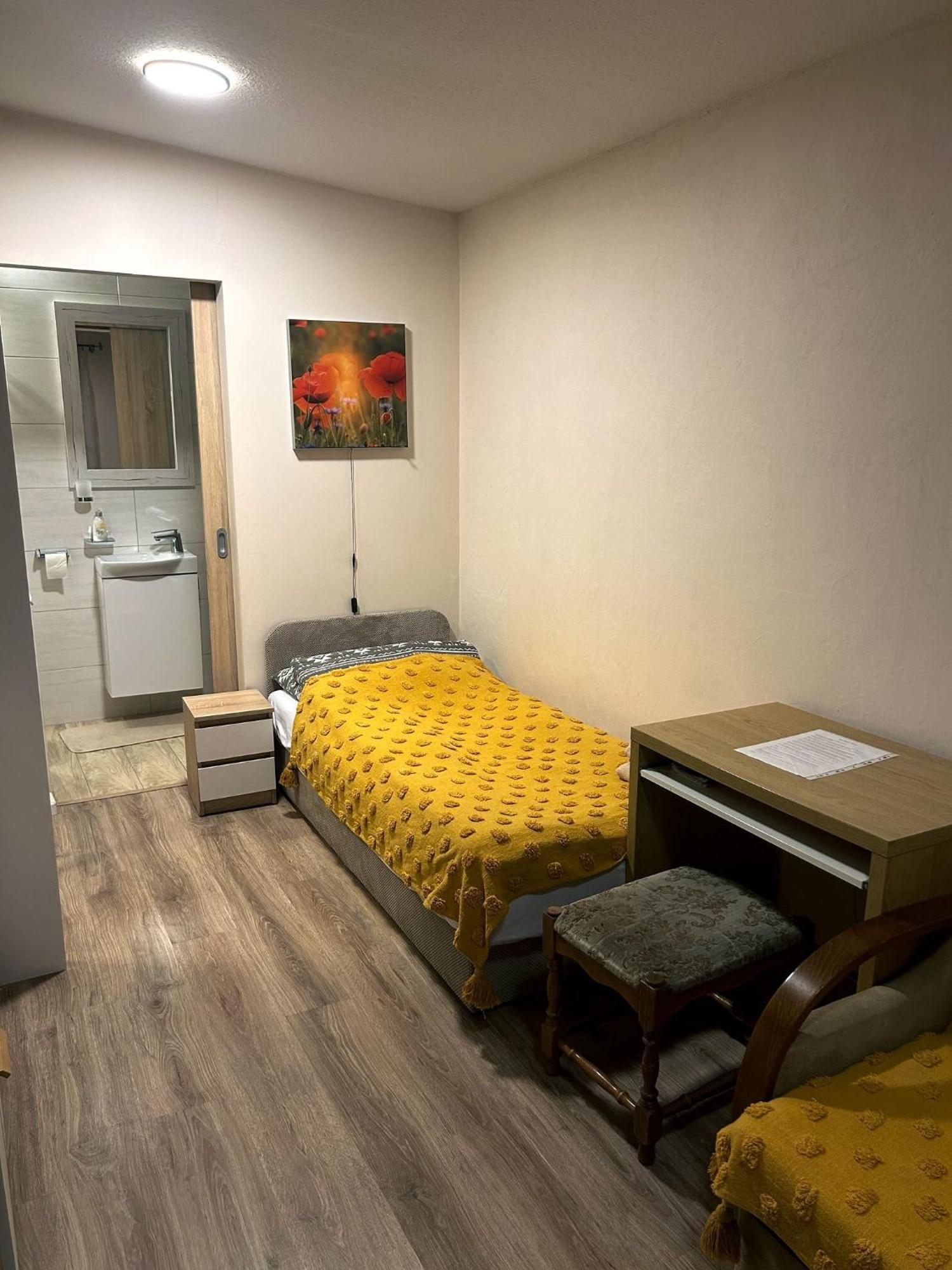 Nowoczesne Z Ogrodem I Parkingiem Apartamento